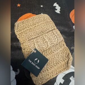 The body shop scrubber NWT